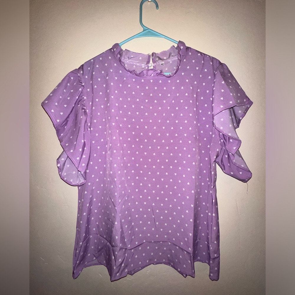 Amazon Essentials- women’s lavender blouse with white hearts- size XXL